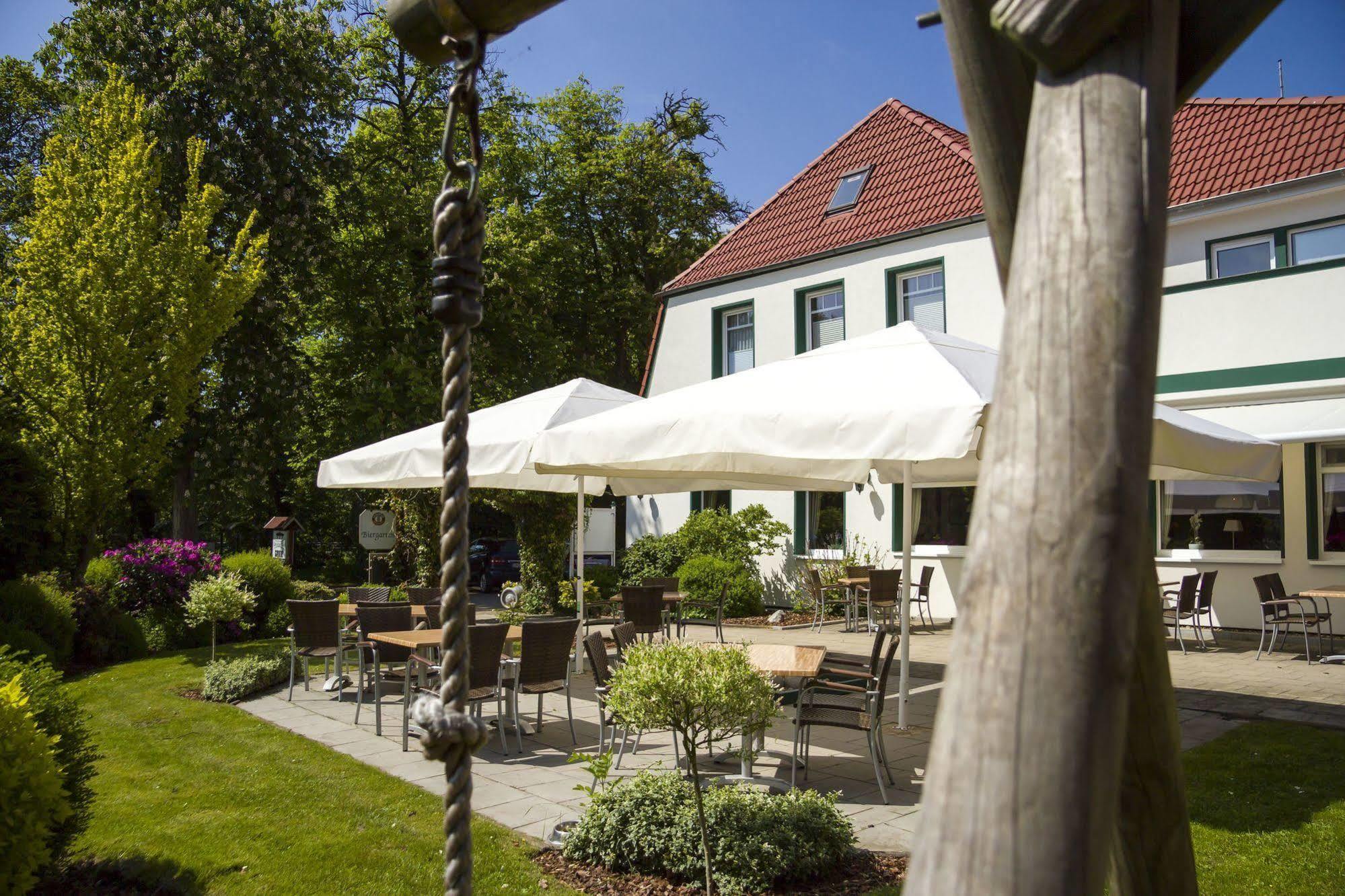 Landgasthof "Zum Gruenen Walde" 诺尔德霍尔茨 外观 照片